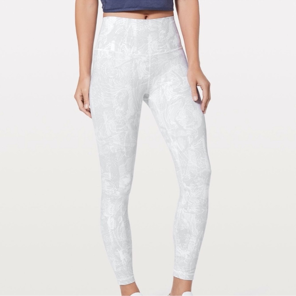 Lululemon wunder under 25”